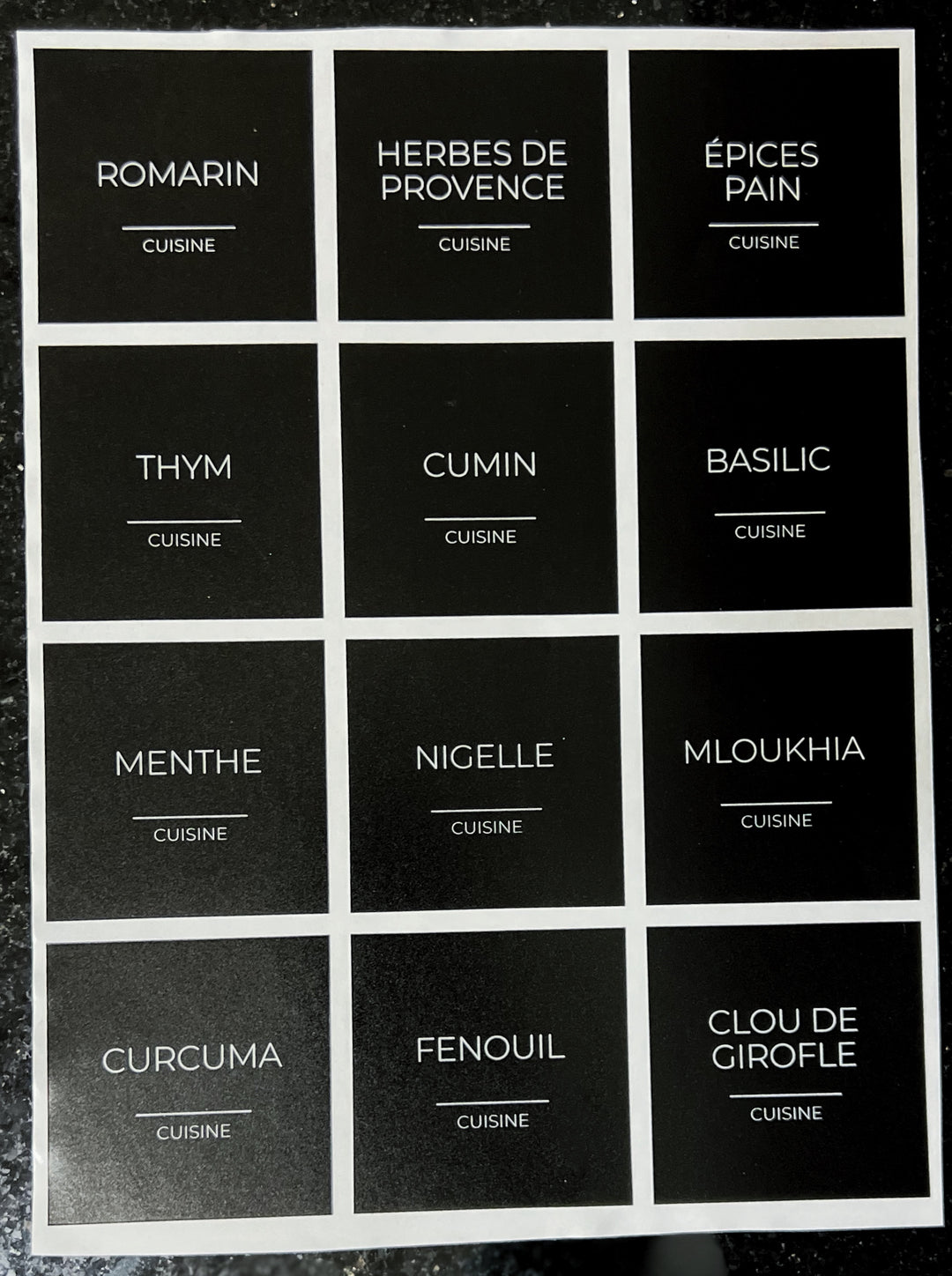 Kit Français Minimalist Noir (Seulement les Étiquettes)